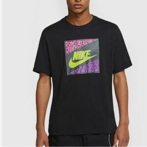 Nike t-shirt